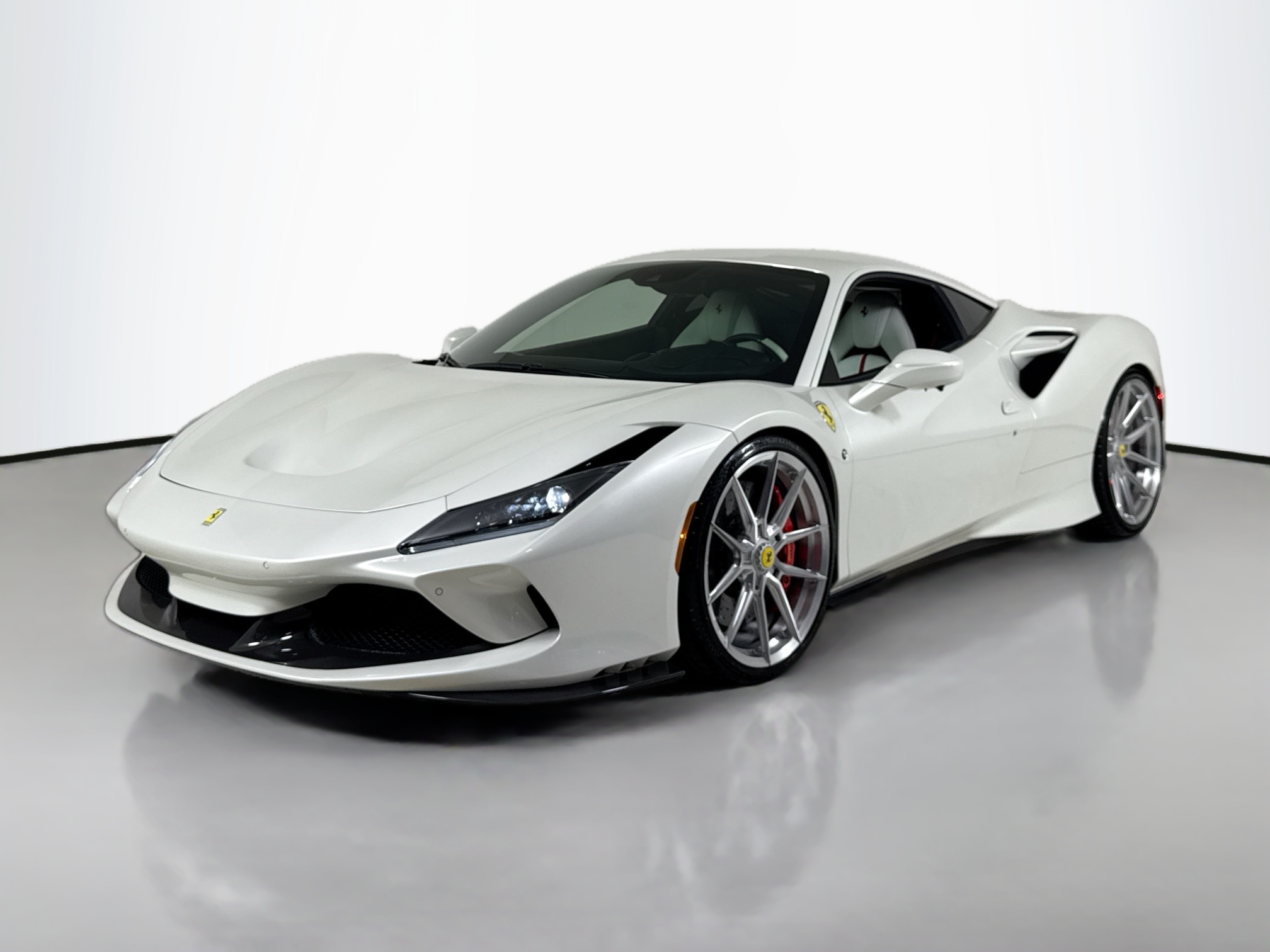 Ferrari F8 Tributo Novitec - Luxury Garage Bratislava